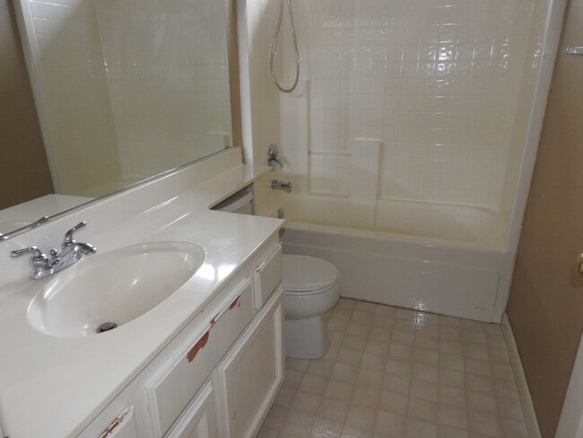 Building Photo - "Stanford Village - Gated with Pool & View"