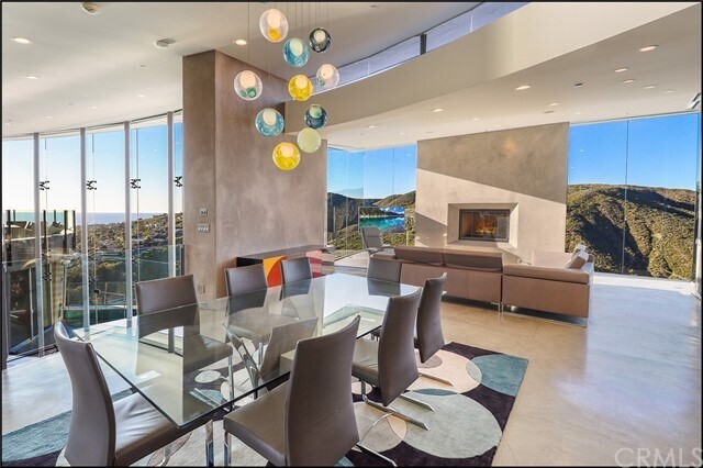 Building Photo - 1330 Coronado Dr