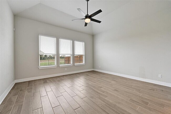 Building Photo - 428 Texon Dr