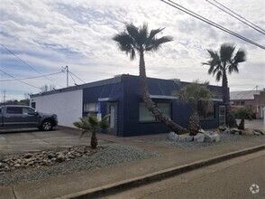 Building Photo - 1699 South St