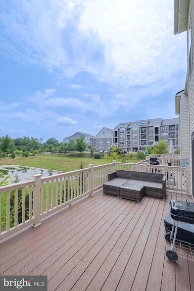Building Photo - 8032 Spring Arbor Dr