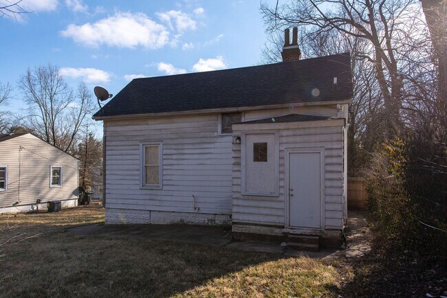 Building Photo - Cute 3Bed 1 Bath on Cul De Sac in College ...