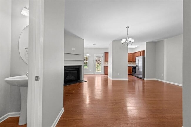 Building Photo - 5612 Moresby Ct