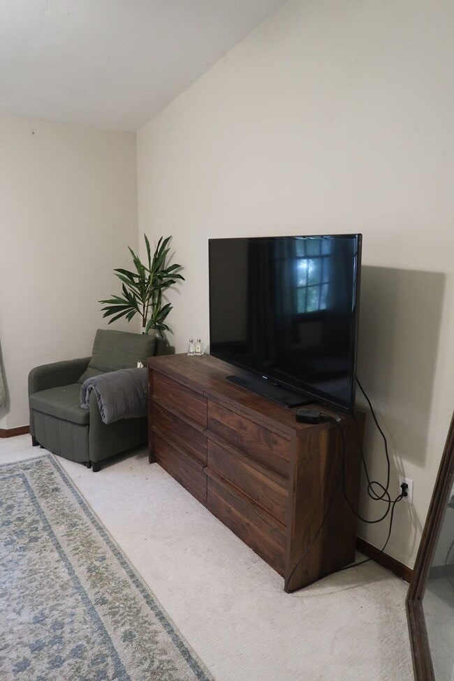 Building Photo - Prime Location to Haile Village