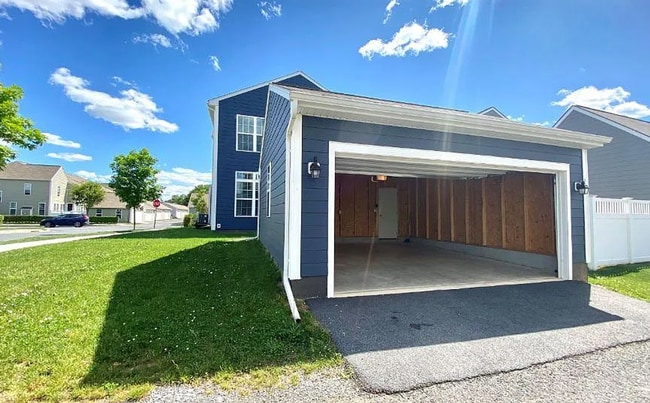 Building Photo - Outstanding Single Family Home in the awar...