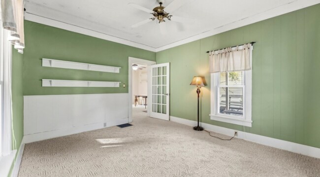 Building Photo - 312 Avondale Ave