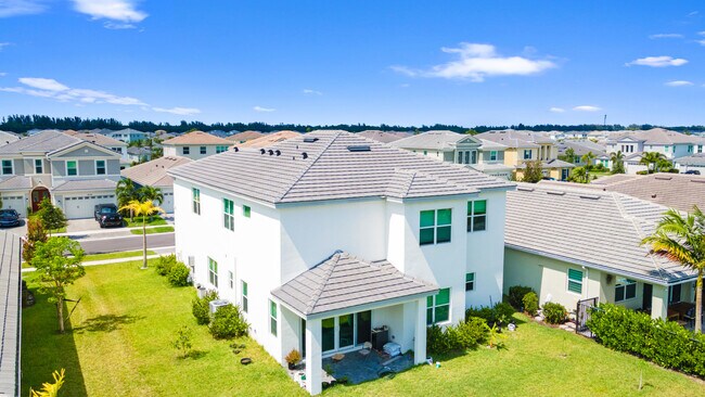 Building Photo - 15134 Cameo Ct