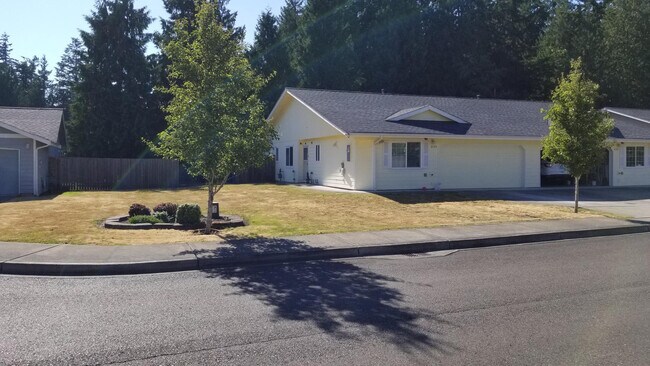 Primary Photo - 7014 180th Ave E