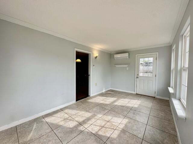 Building Photo - 8347 Tavira St