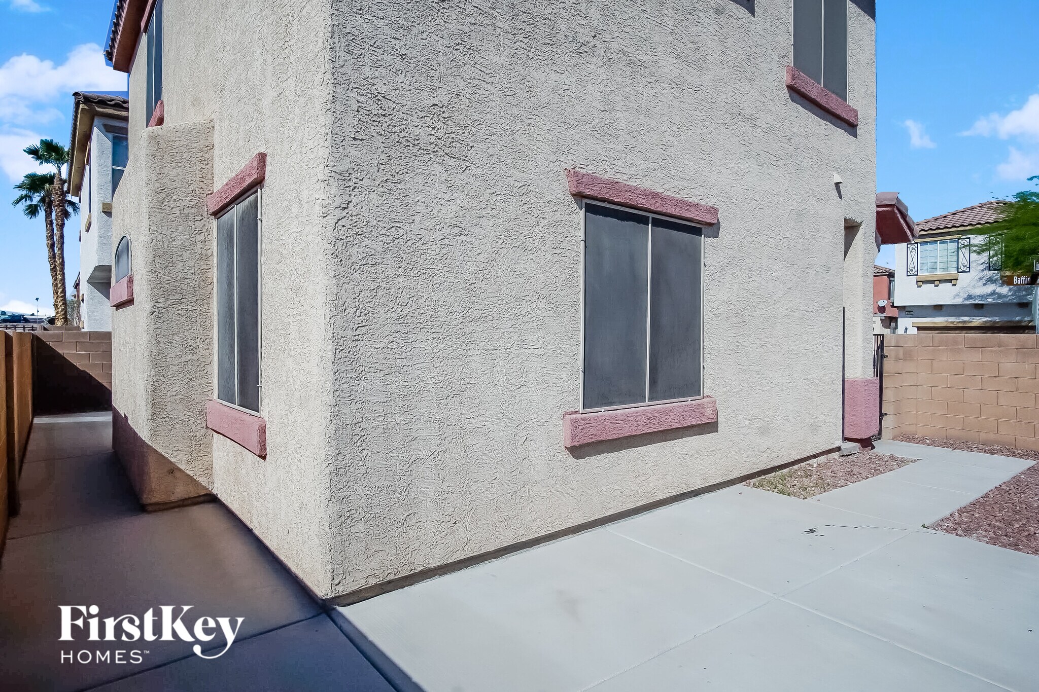 Building Photo - 667 Baffin Island Rd