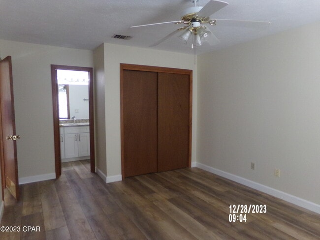 Building Photo - 5320 Garden Cove Rd