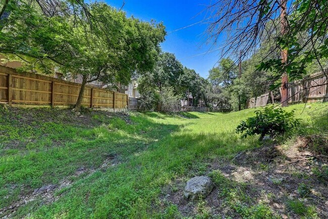 Building Photo - 13006 Moorcroft Ln