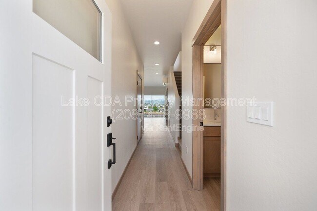 Building Photo - 3592 Blaze Lp