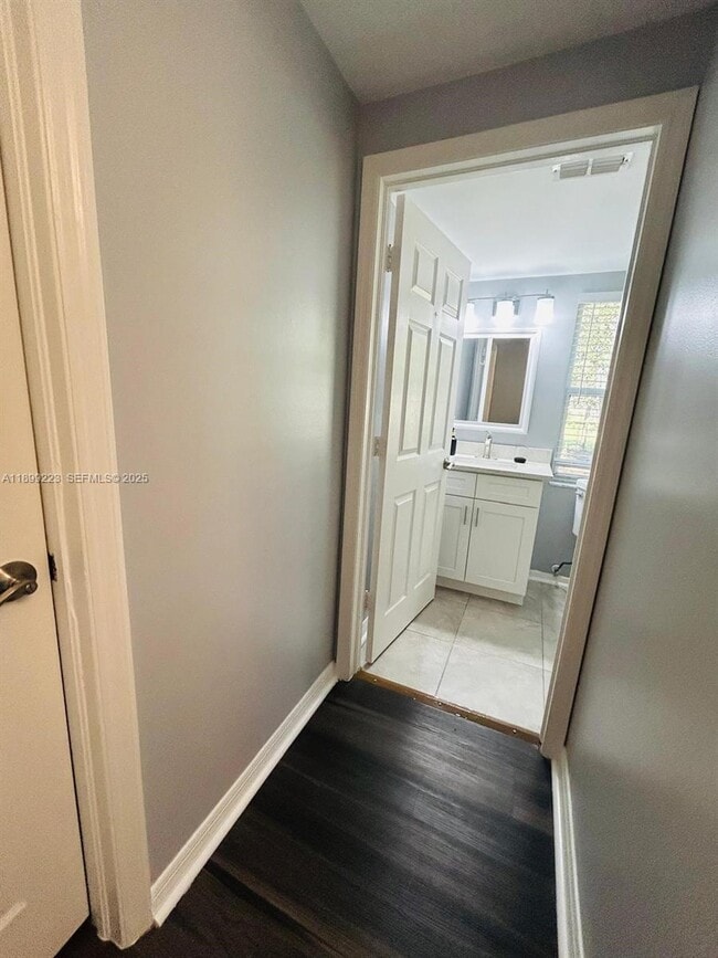 Building Photo - 2013 Finland Dr