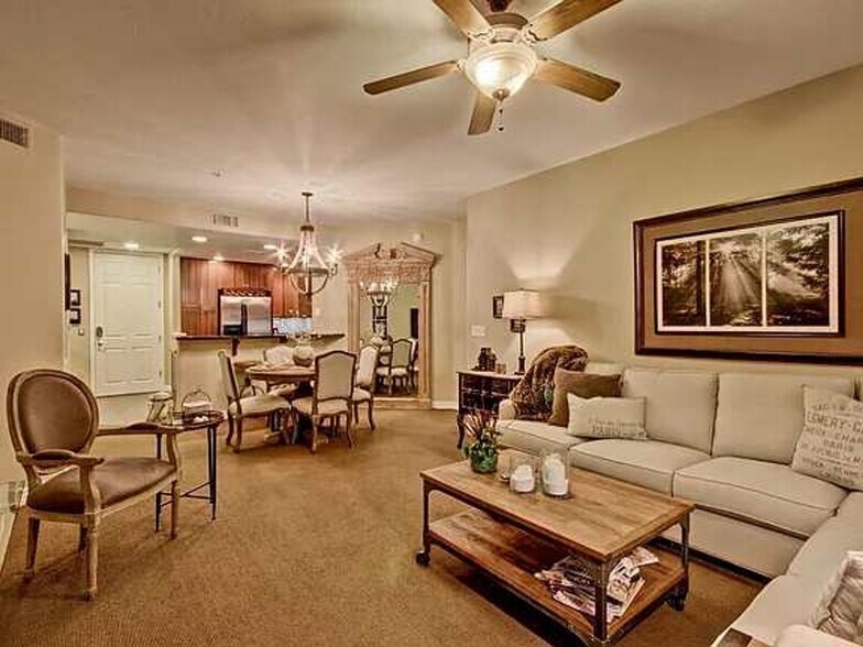 Building Photo - 5450 E Deer Valley Dr