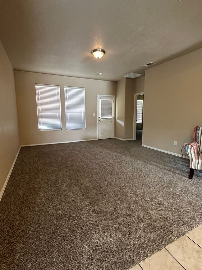 Building Photo - Beautiful Home in Parks Bell