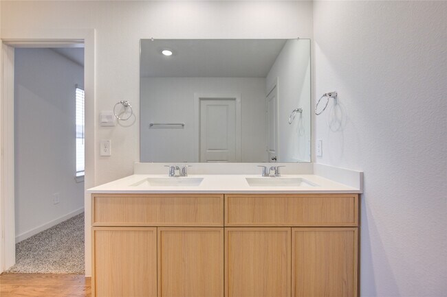 Building Photo - 28246 Meadowlark Sky Dr