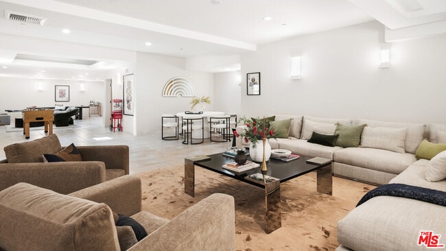 Building Photo - 816 Monte Leon Dr