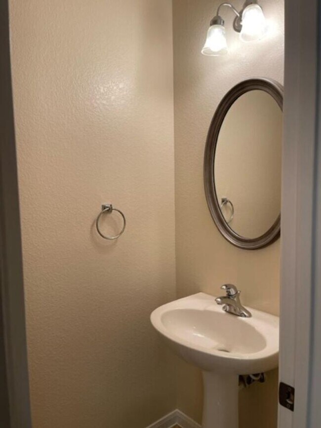 Building Photo - Ranch at Brushy Creek - Executive Beauty w...