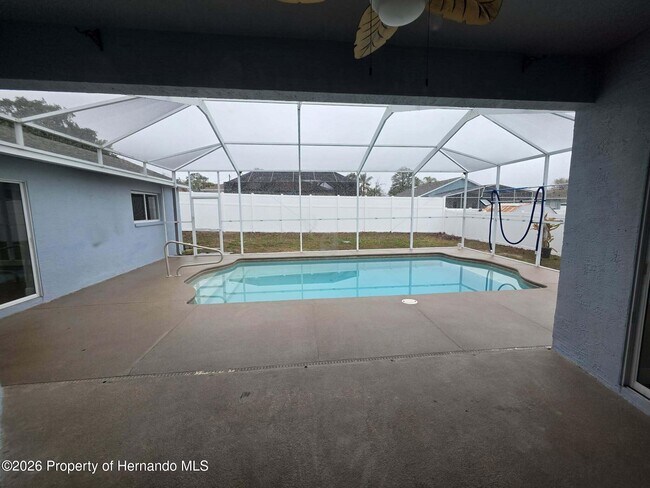 Building Photo - 4483 Detroit St