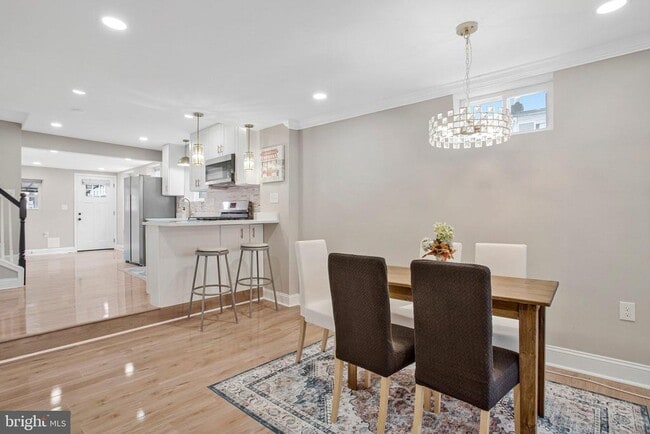 Building Photo - 1102 Carroll St