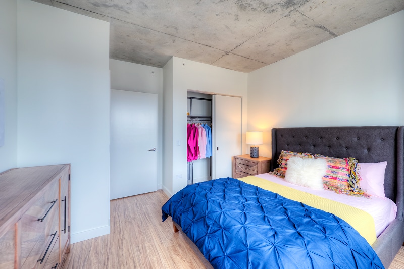 Building Photo - 125 N Desplaines St