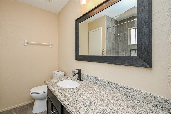 Building Photo - 19226 Plantain Dr