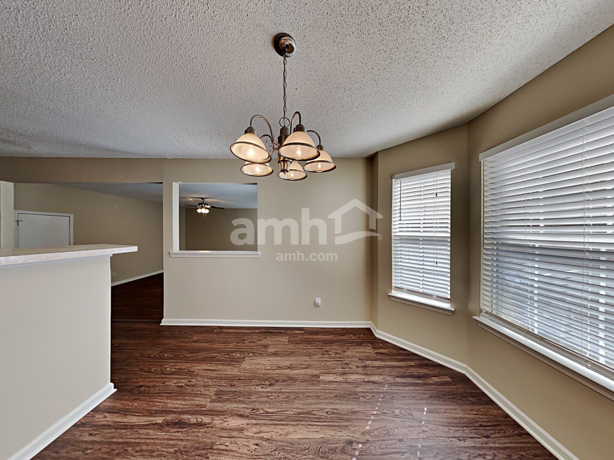 Building Photo - 4445 Tuckahoe Ct