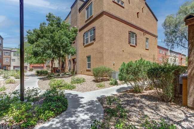 Building Photo - 4650 Ranch House Rd