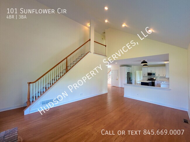 Building Photo - 101 Sunflower Cir
