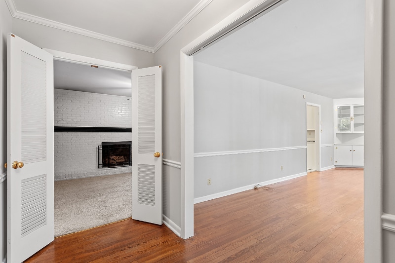 Building Photo - 5301 Emerson Dr