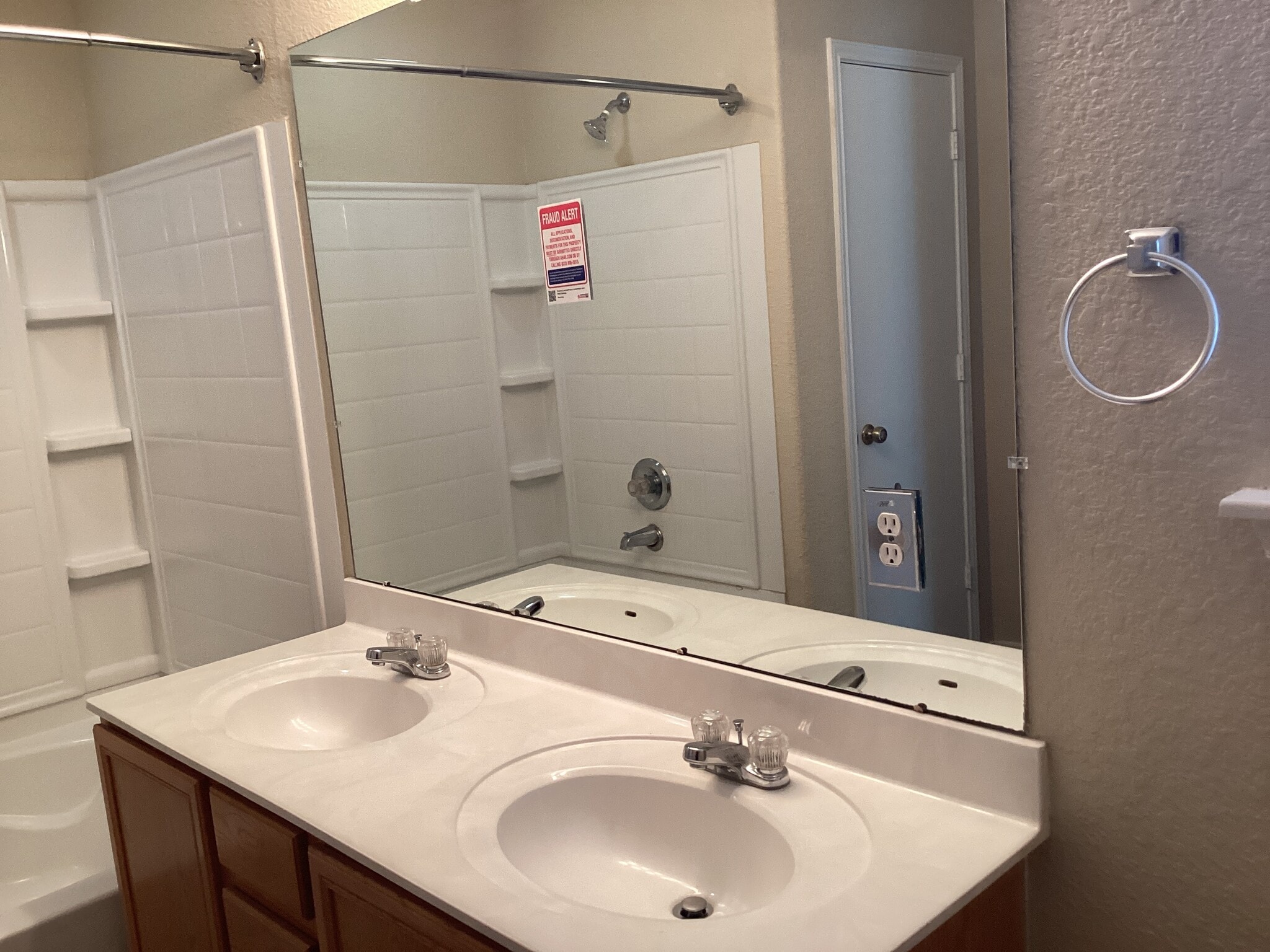 Building Photo - 113 Hays Forest Cv