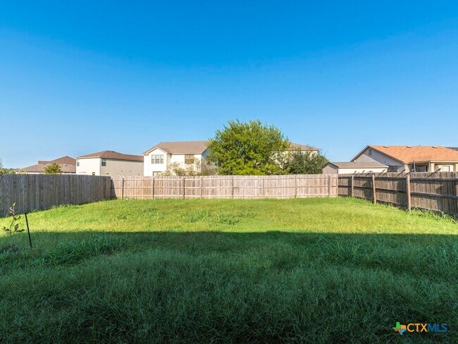 Building Photo - 216 Teron Dr