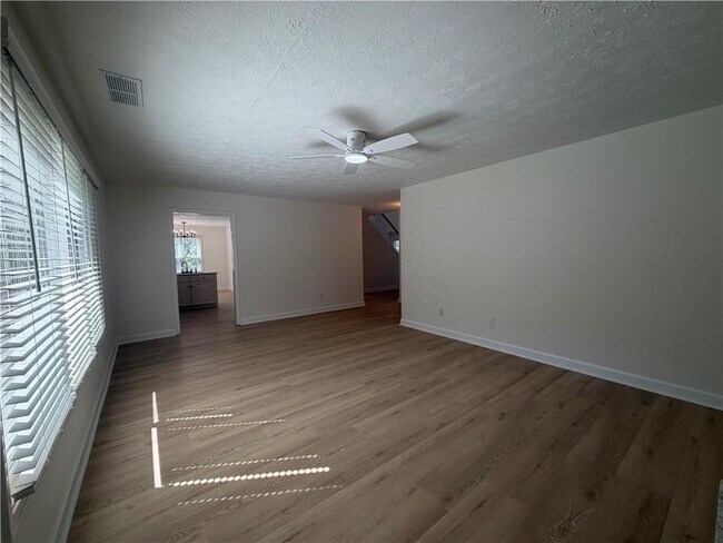 Building Photo - 2845 Factor Walk Blvd