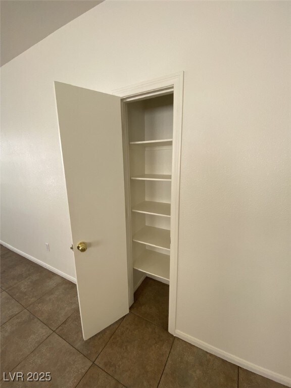 Building Photo - 3426 Famiglia Dr
