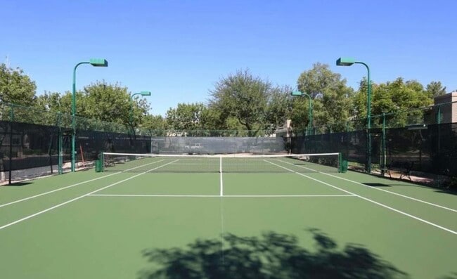 Building Photo - 15050 N Thompson Peak Pkwy