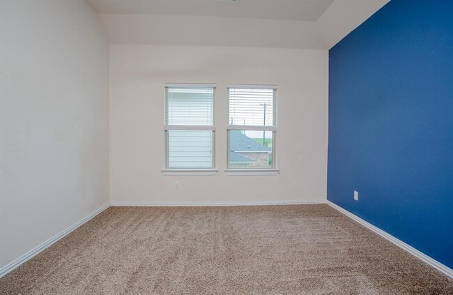Building Photo - 2700 Auburn Chestnut Ln