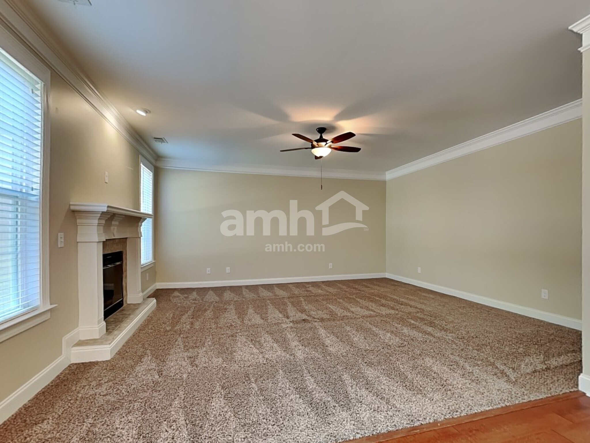 Building Photo - 112 Broken Bit Cir