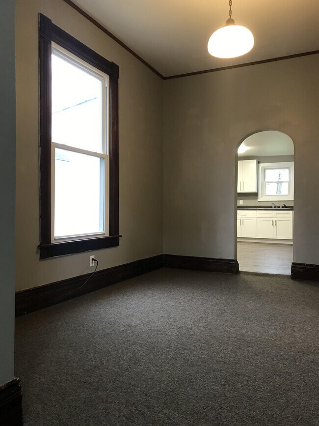Building Photo - 414 S Prince St