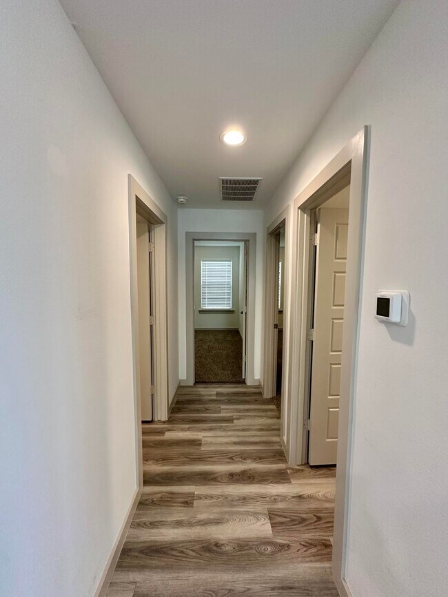 Building Photo - 2328 149th St