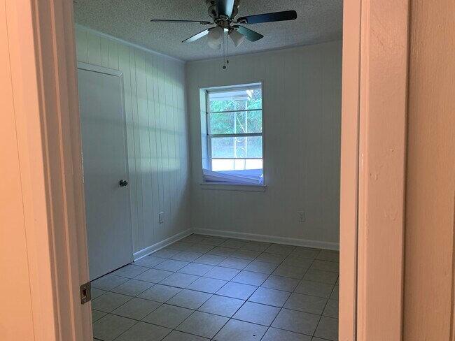 Bedroom 1 entry - 1713 Burney Branch Dr