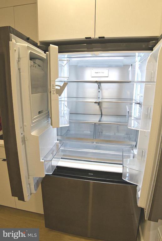 Building Photo - 1208 M St NW