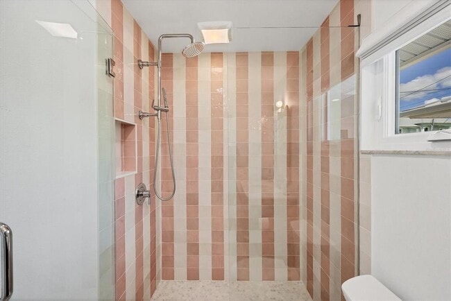 Building Photo - 1915 Pennsylvania Ave