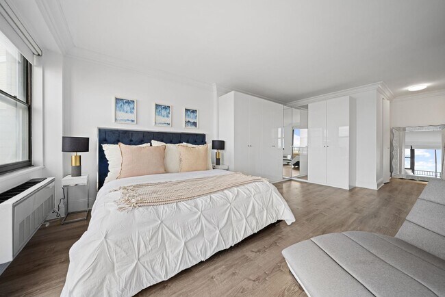 Building Photo - 7002 JFK Blvd E