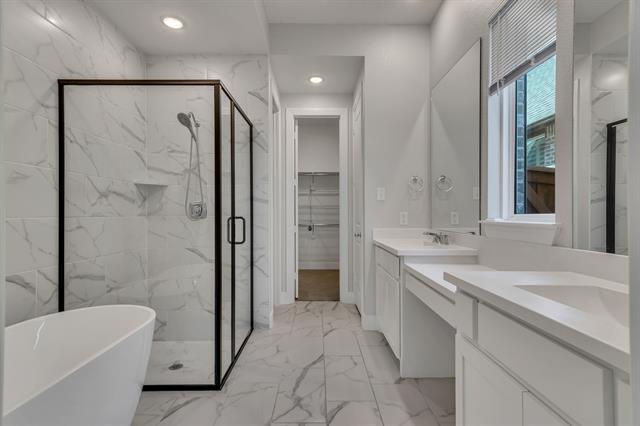 Building Photo - 14924 Nightmist Rd