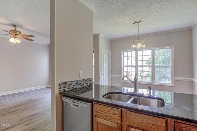 Building Photo - 4636 Vendue Range Dr