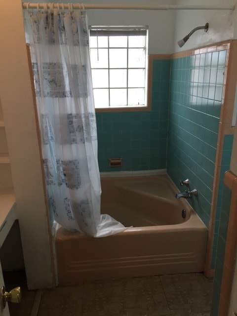 Building Photo - Great location on E Sunrise blvd cross street from Publix !!!!