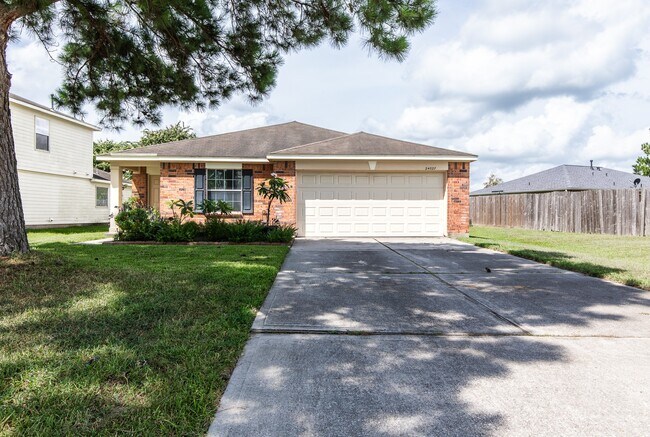 Building Photo - 24027 Kingbriar Dr