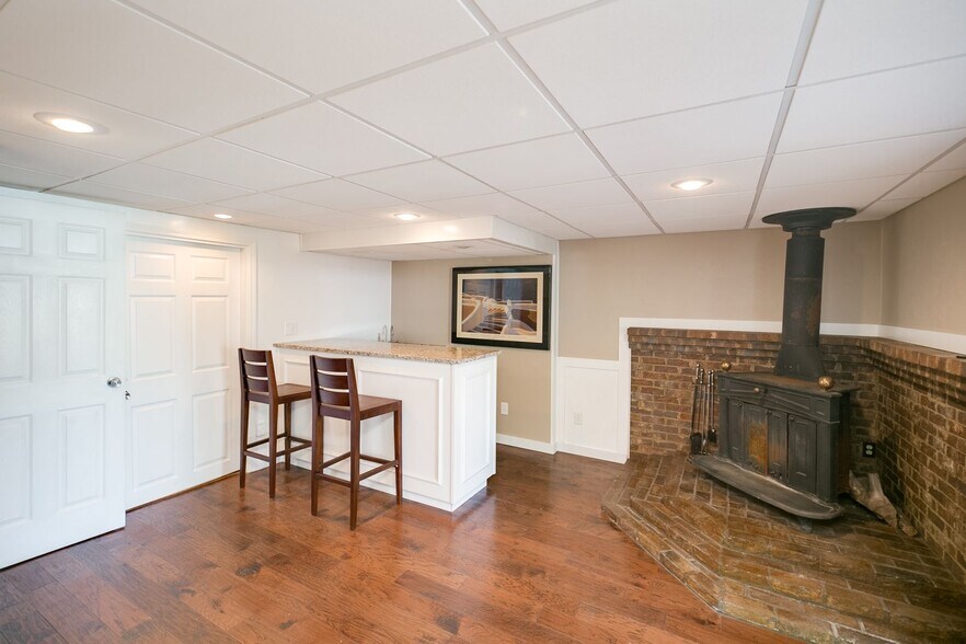 Building Photo - 2711 Sky Hill Ct