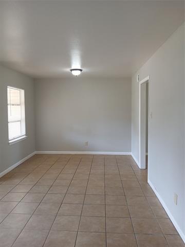 Building Photo - 635 Highfall Dr
